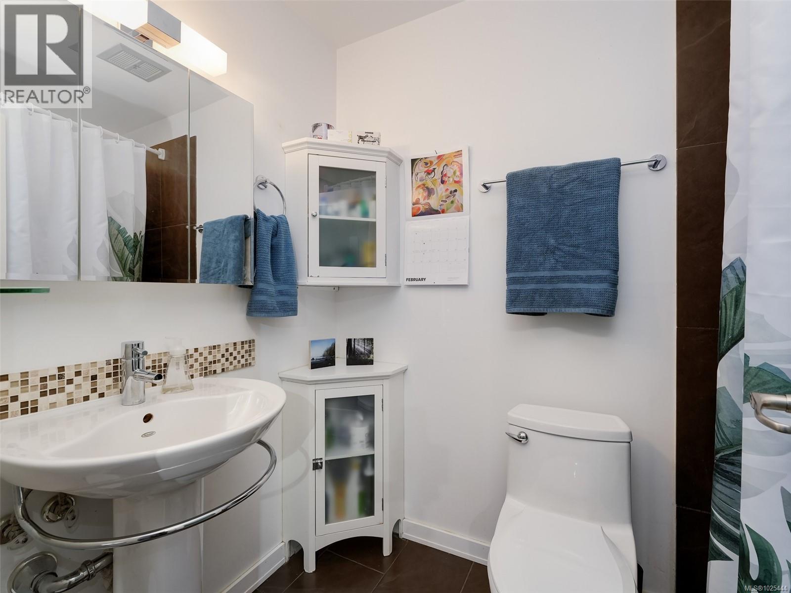 709 103 Gorge Road East, Victoria