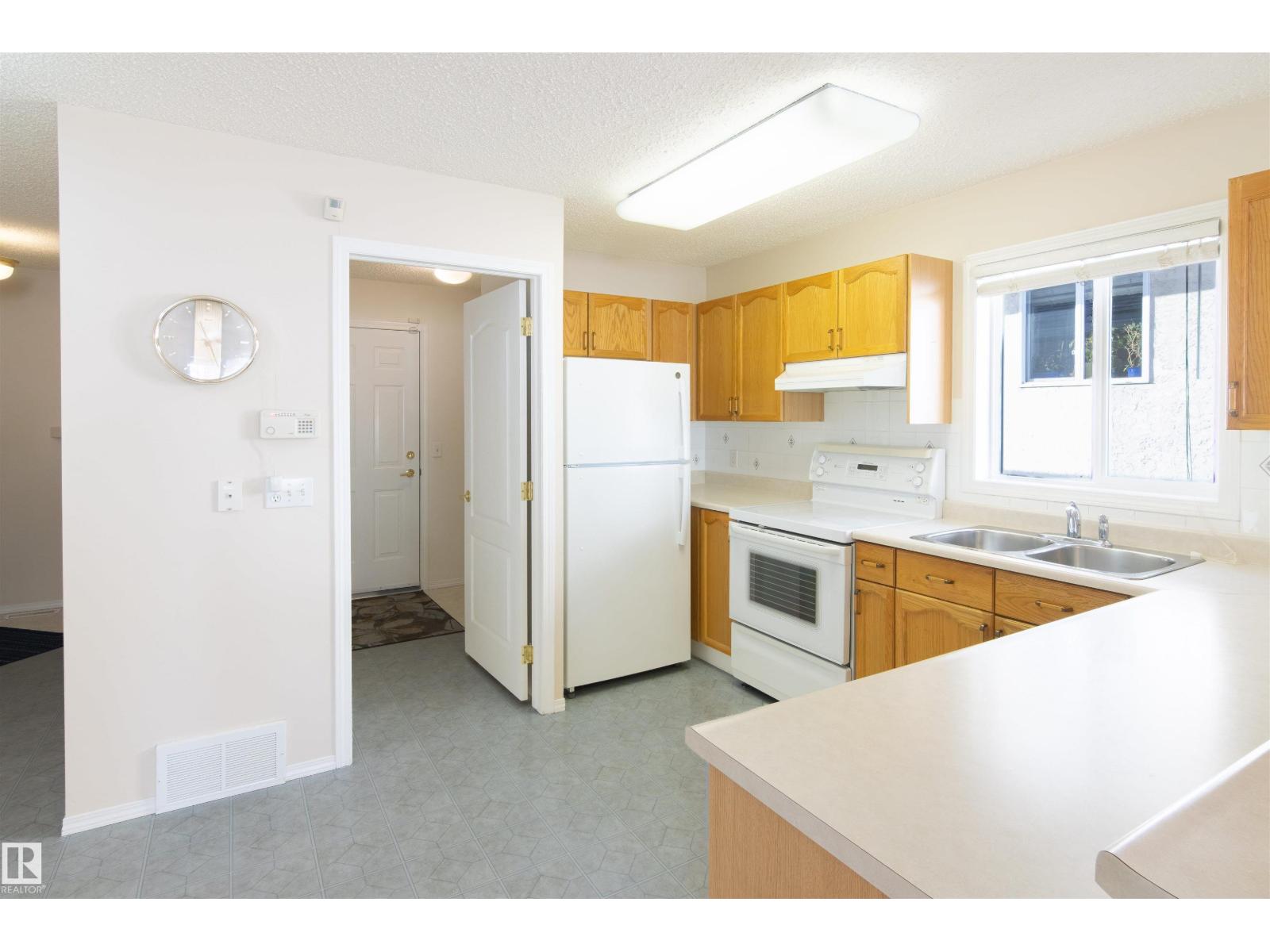 #41 14428 MILLER BV NW, Edmonton