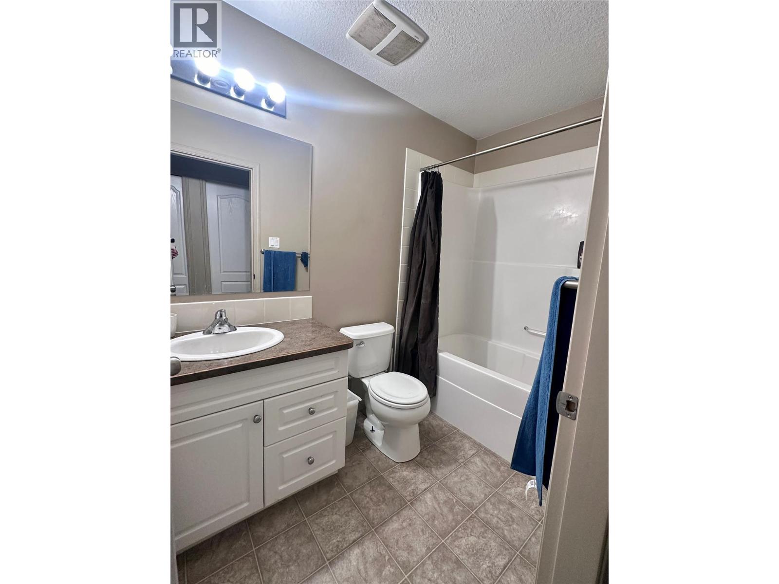 1640 101 Avenue, Dawson Creek