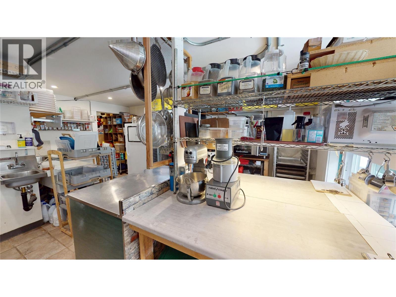 601A 2nd Avenue, Fernie
