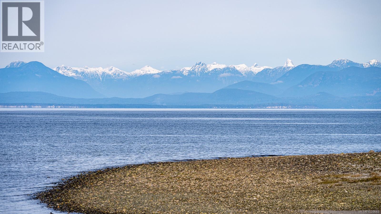 1426 Wilkinson Rd, Comox