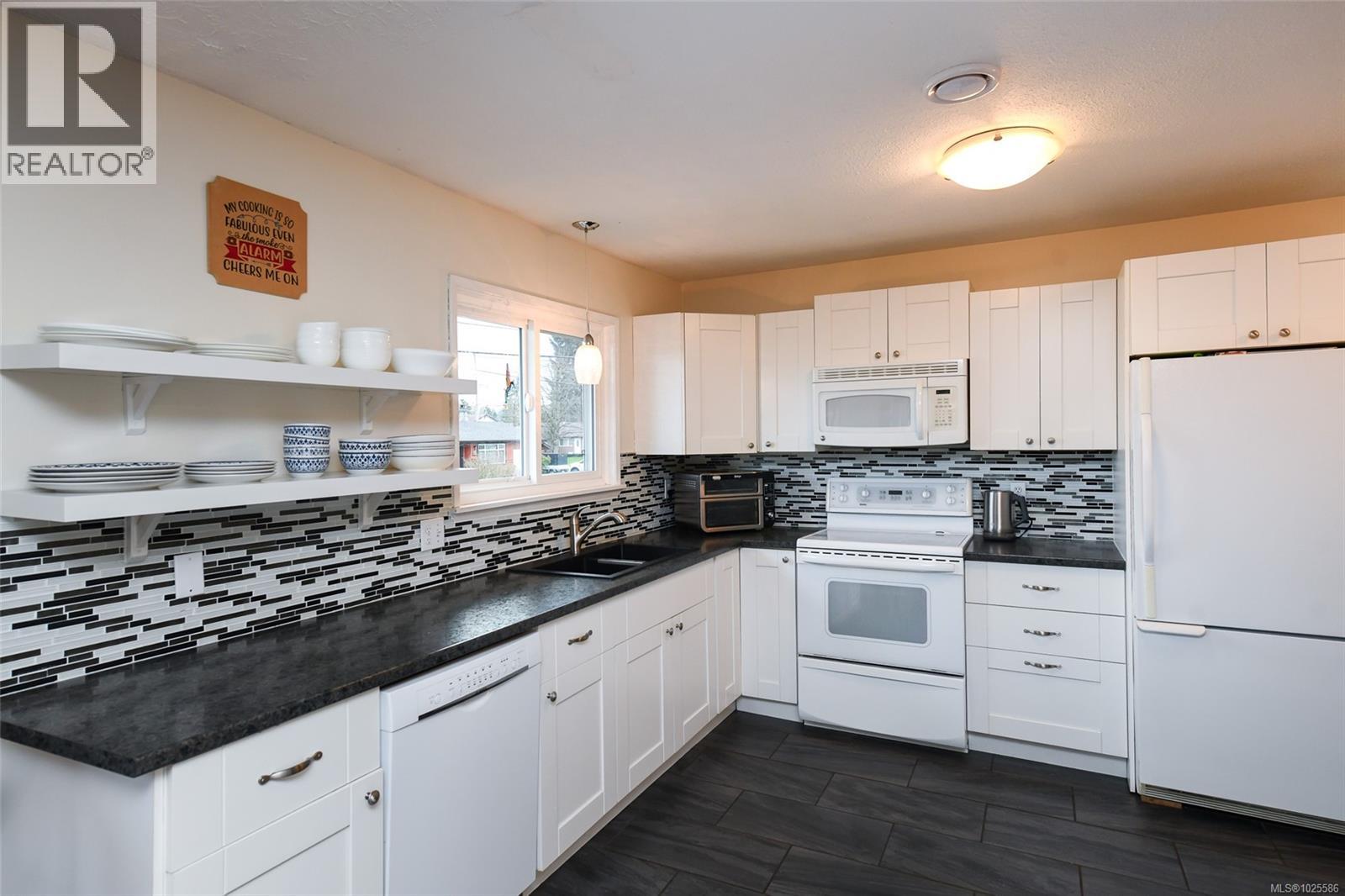 599 23rd St, Courtenay