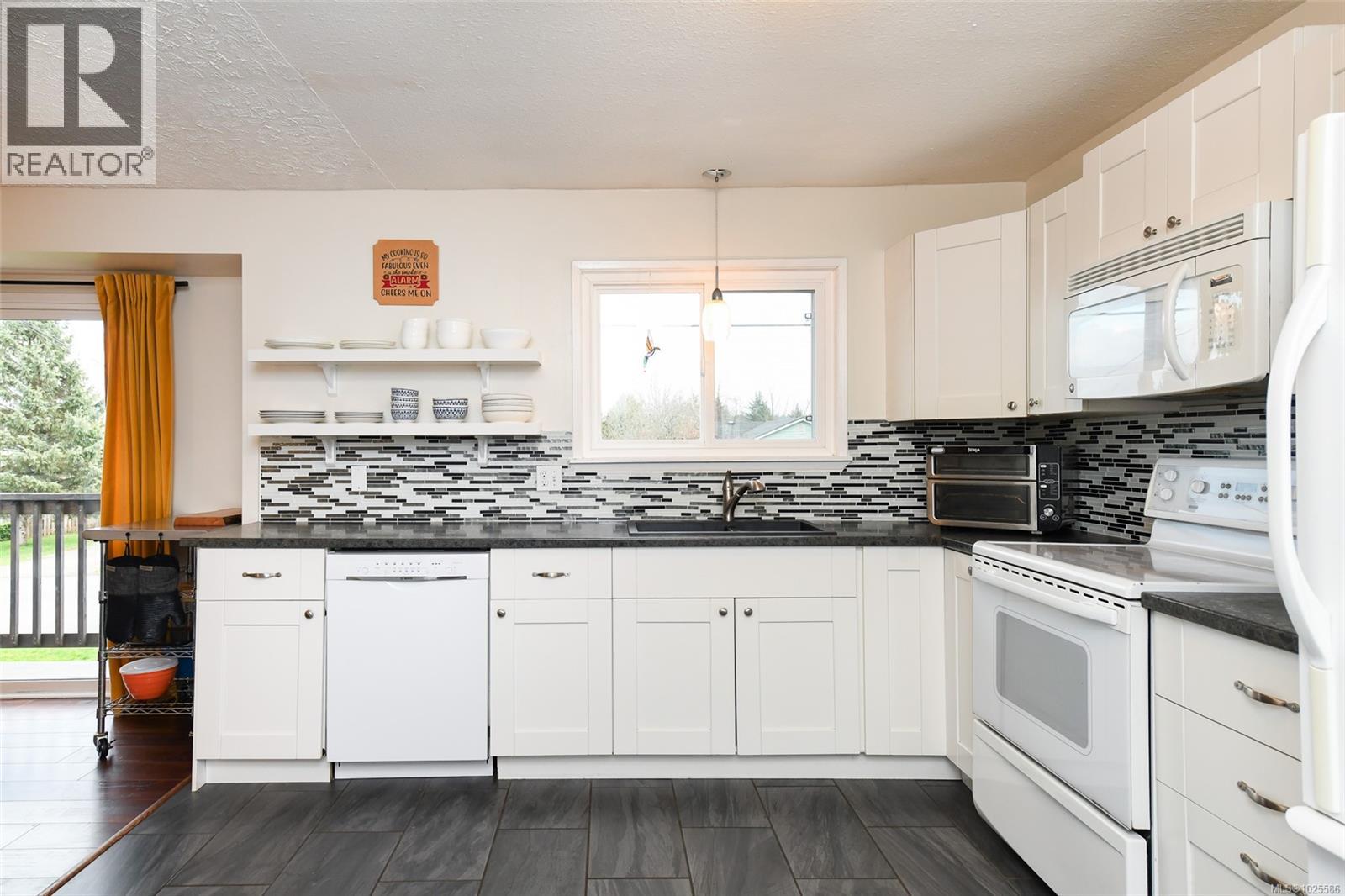 599 23rd St, Courtenay