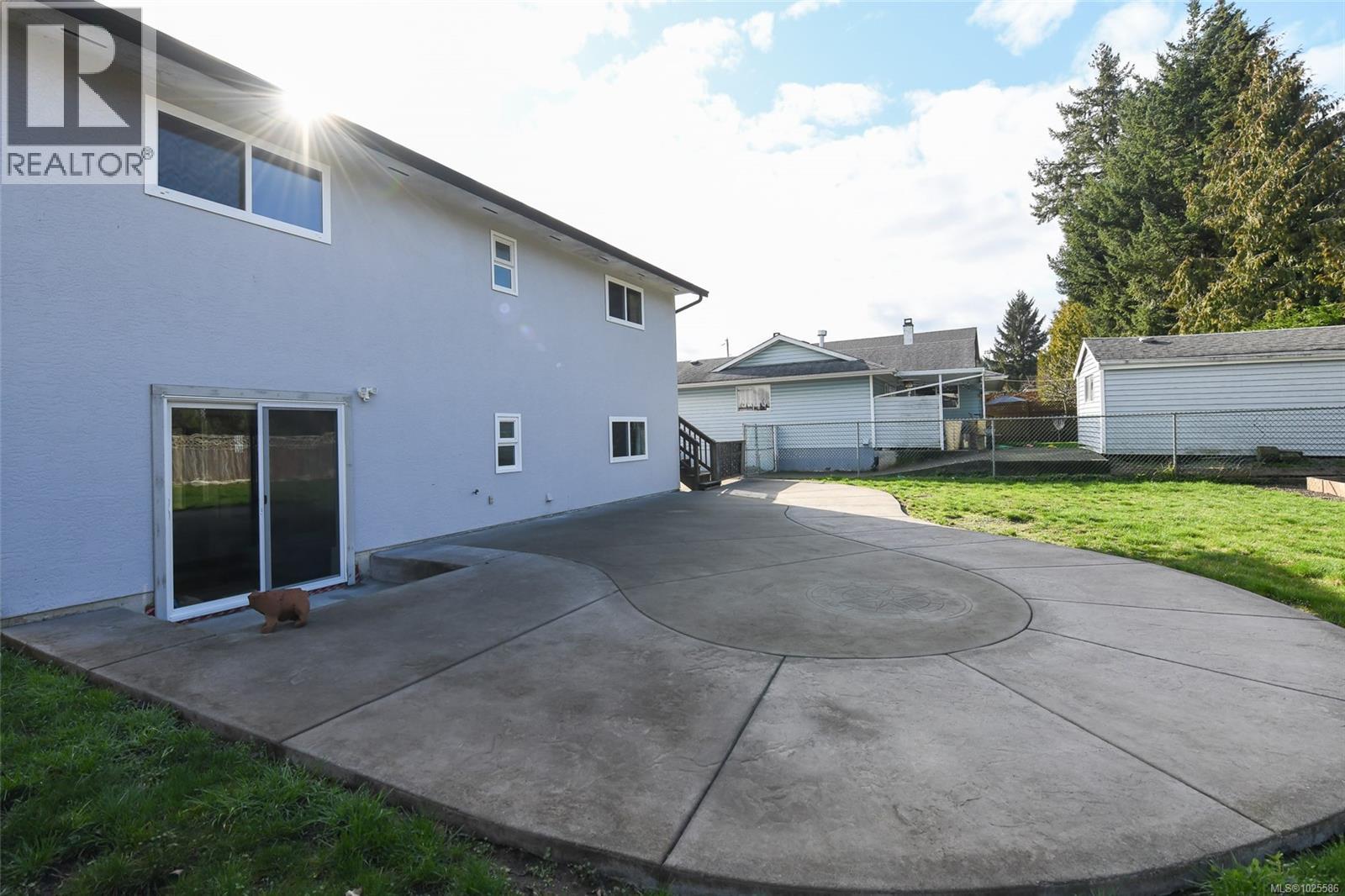 599 23rd St, Courtenay