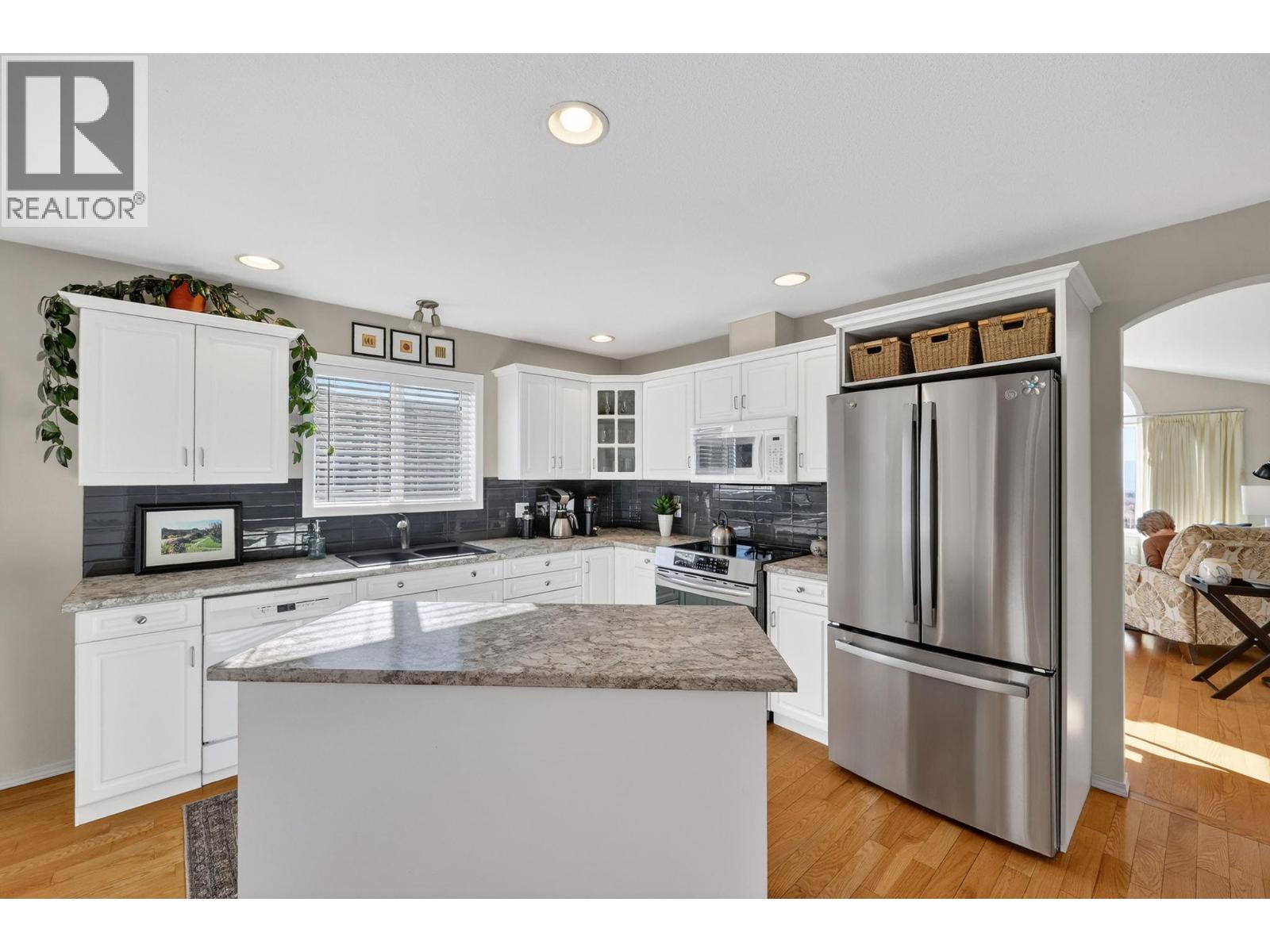  1568 Longley Crescent, Kelowna