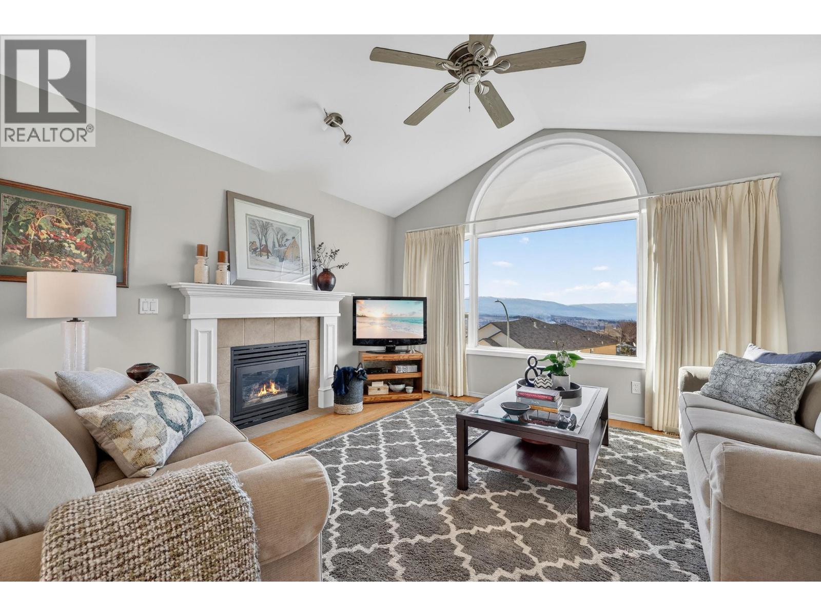  1568 Longley Crescent, Kelowna