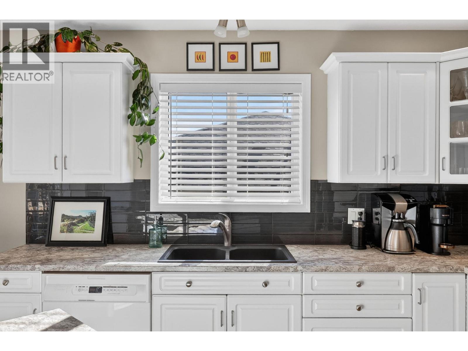  1568 Longley Crescent, Kelowna