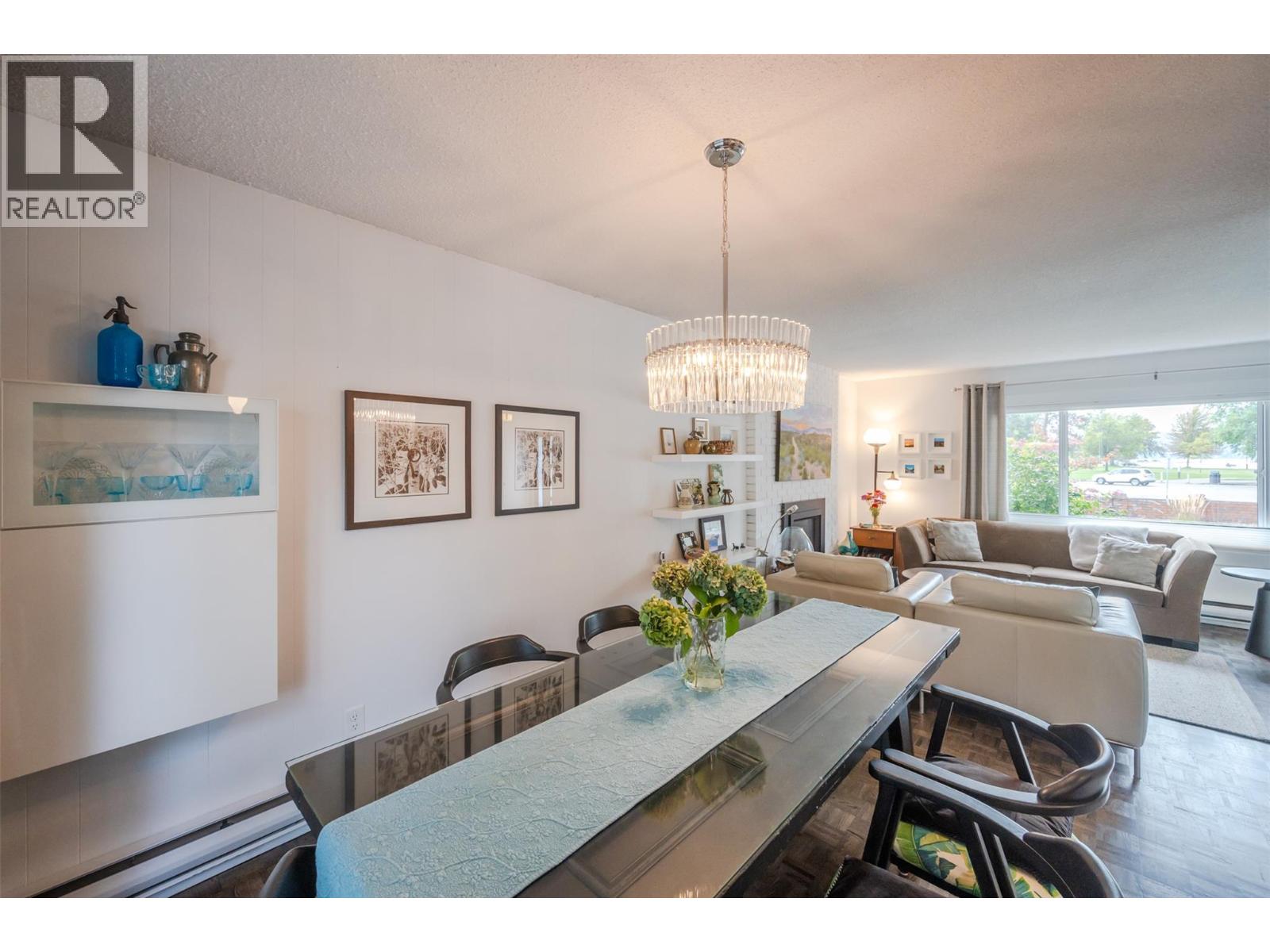  127 Elm Avenue, Penticton