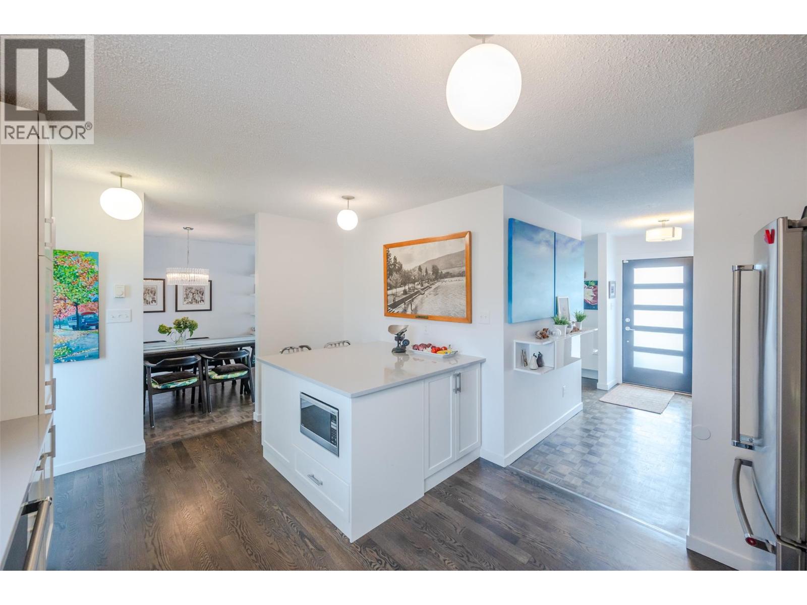  127 Elm Avenue, Penticton