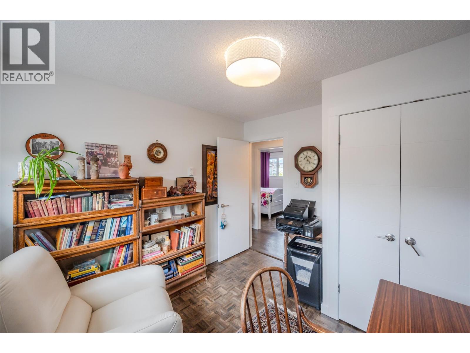  127 Elm Avenue, Penticton