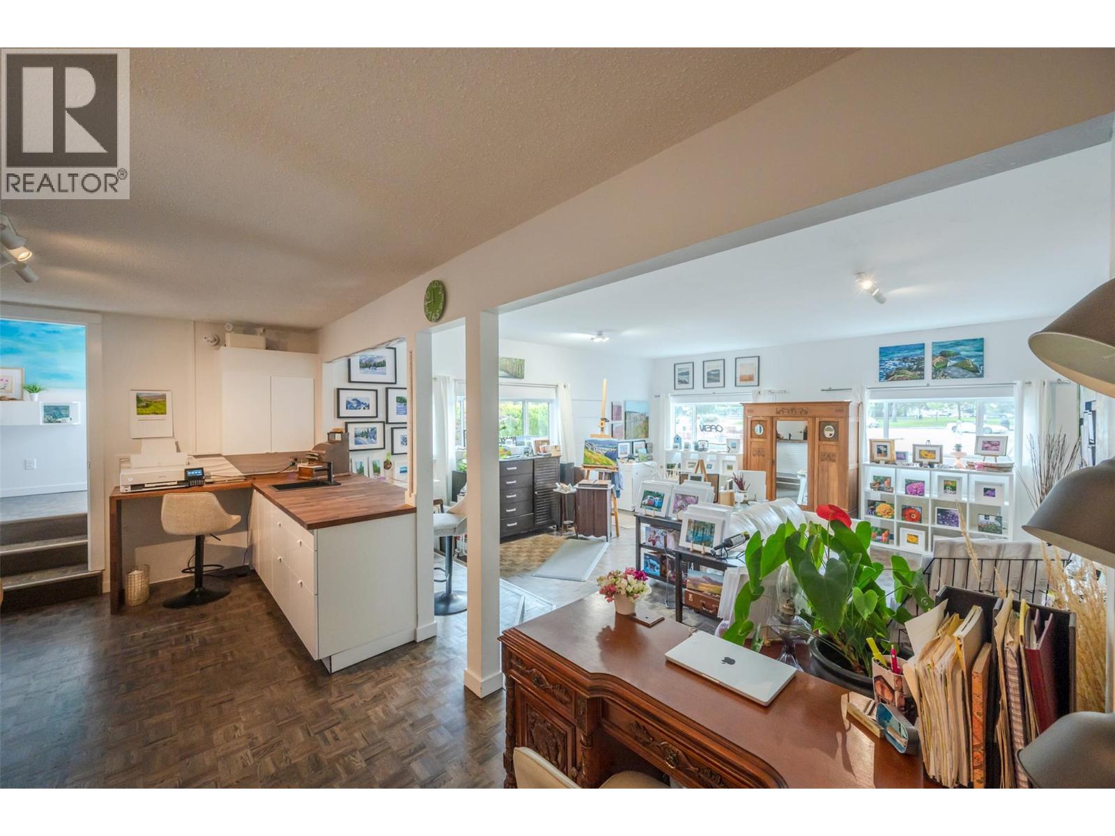  127 Elm Avenue, Penticton