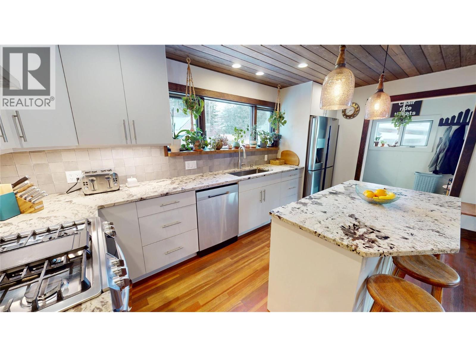 402A 6th Avenue, Fernie