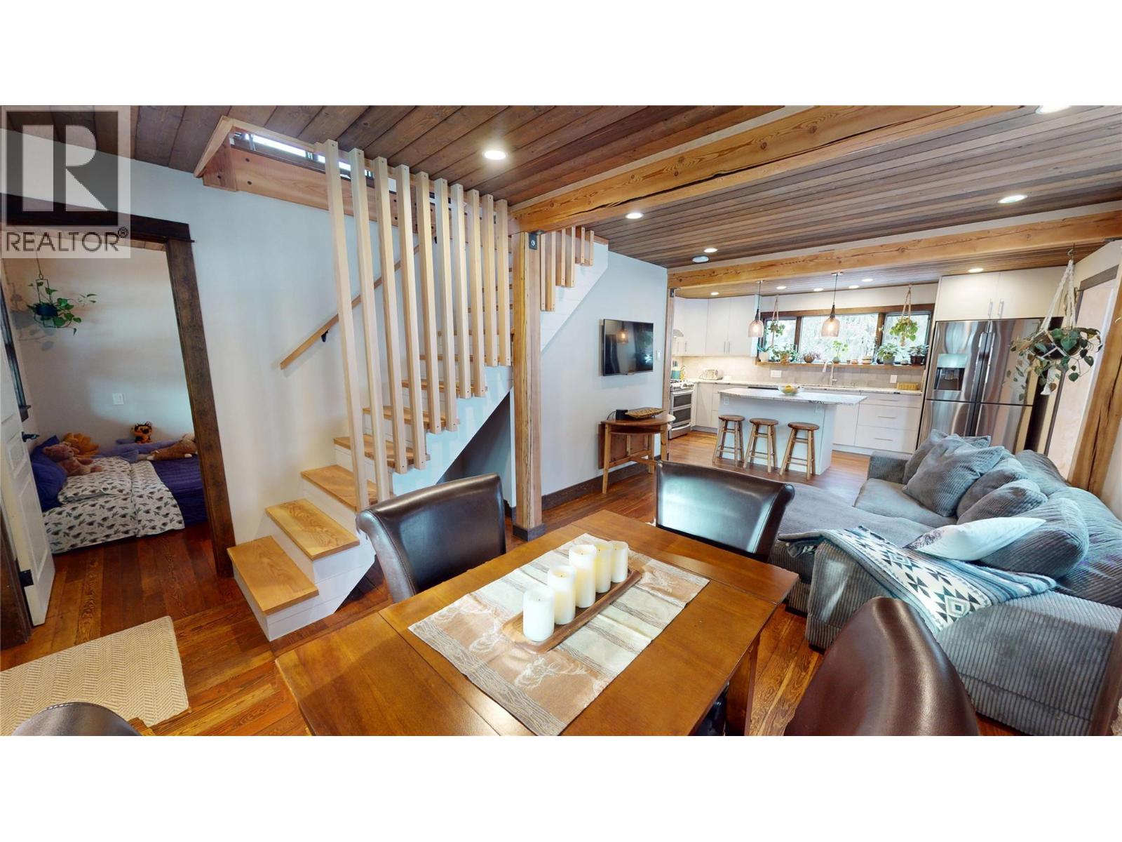 402A 6th Avenue, Fernie