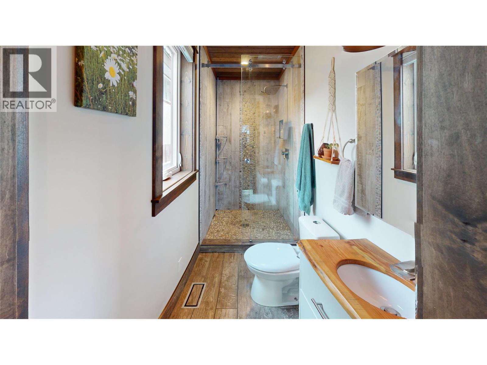 402A 6th Avenue, Fernie