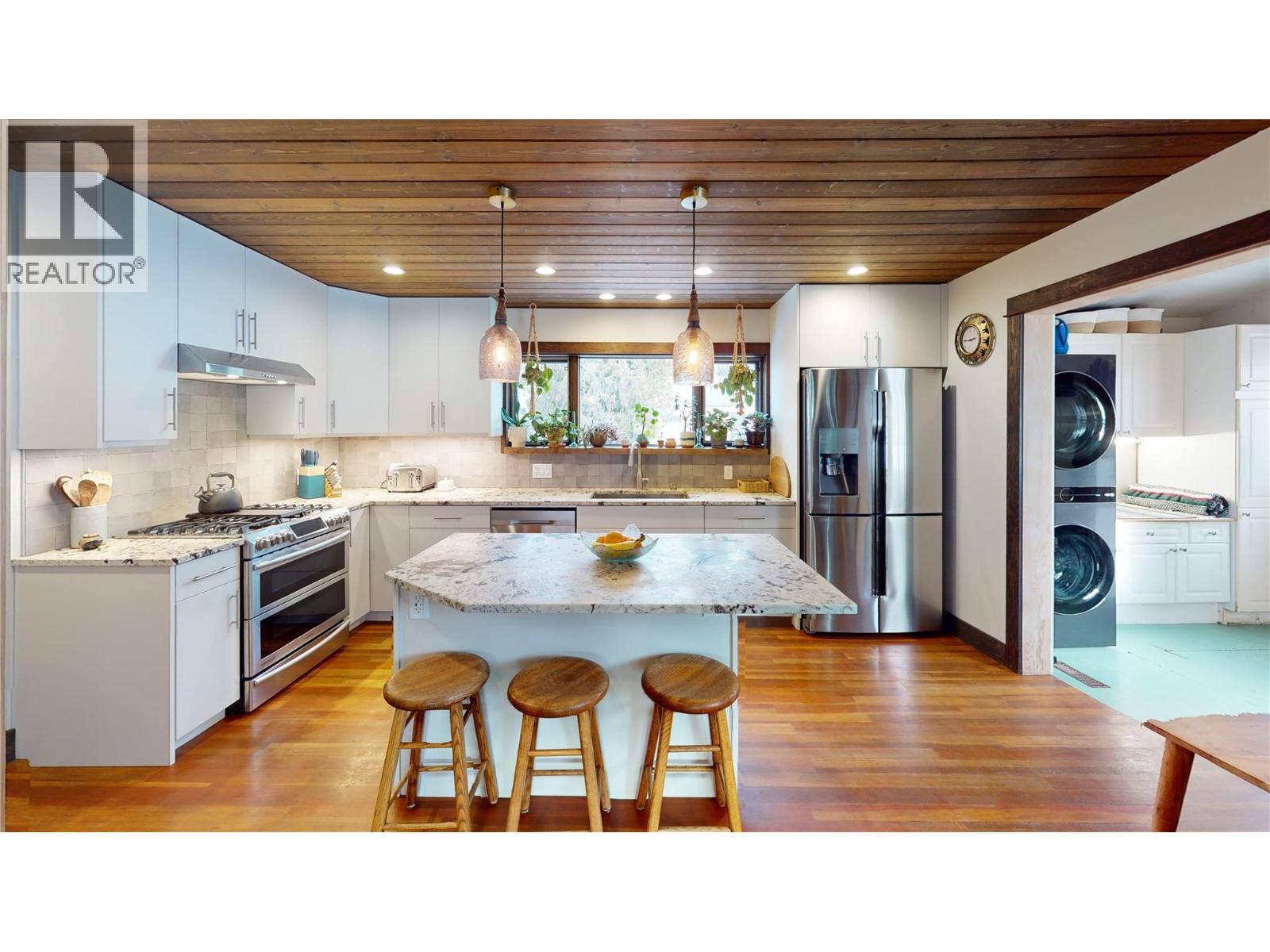 402A 6th Avenue, Fernie