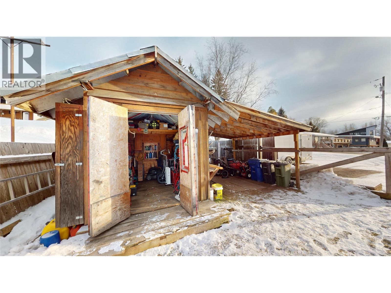402A 6th Avenue, Fernie
