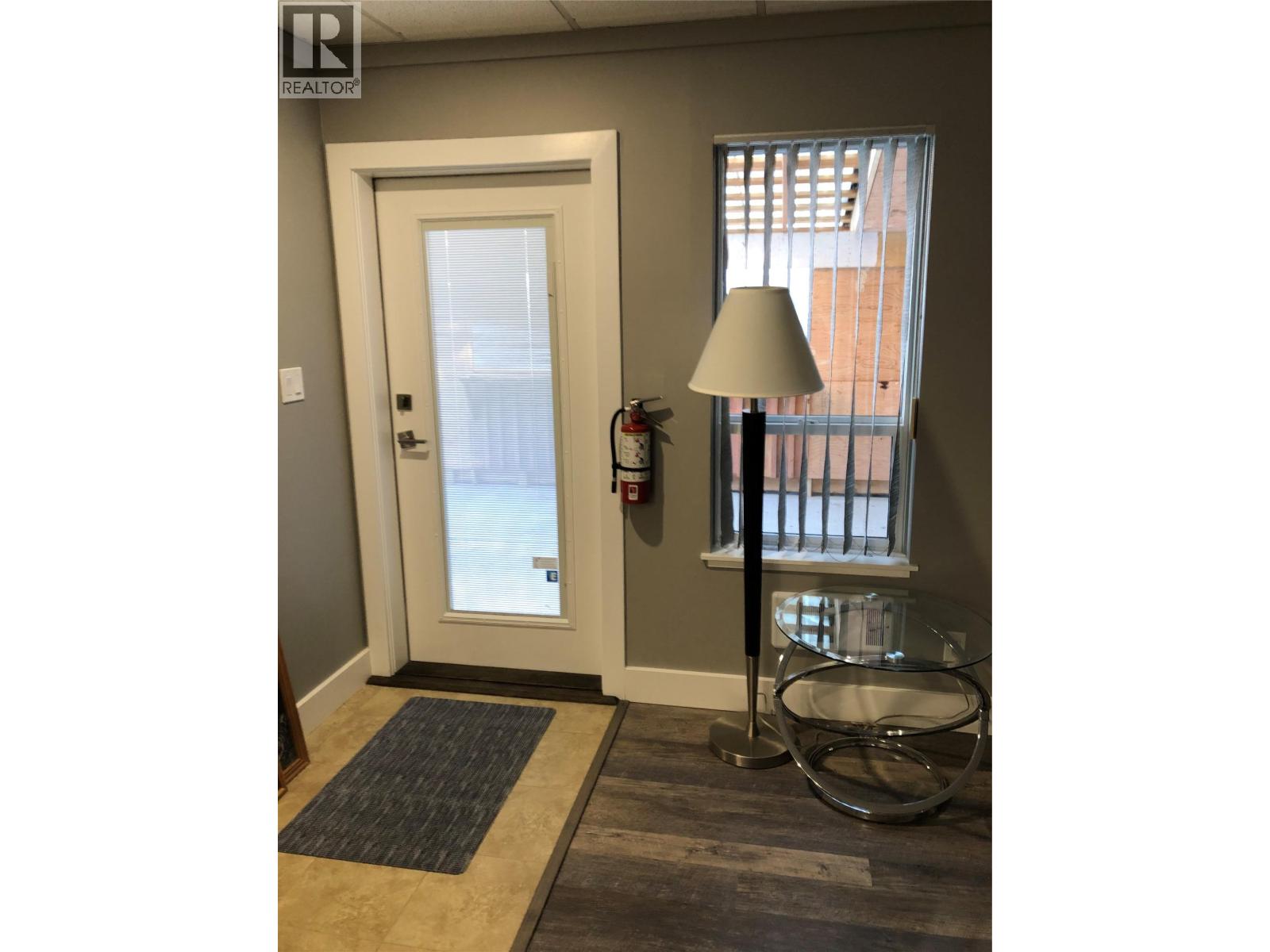 73 TAREN Drive, Clearwater