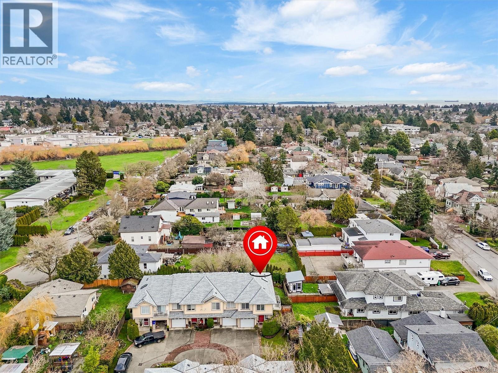 7 2715 Shelbourne Street, Victoria