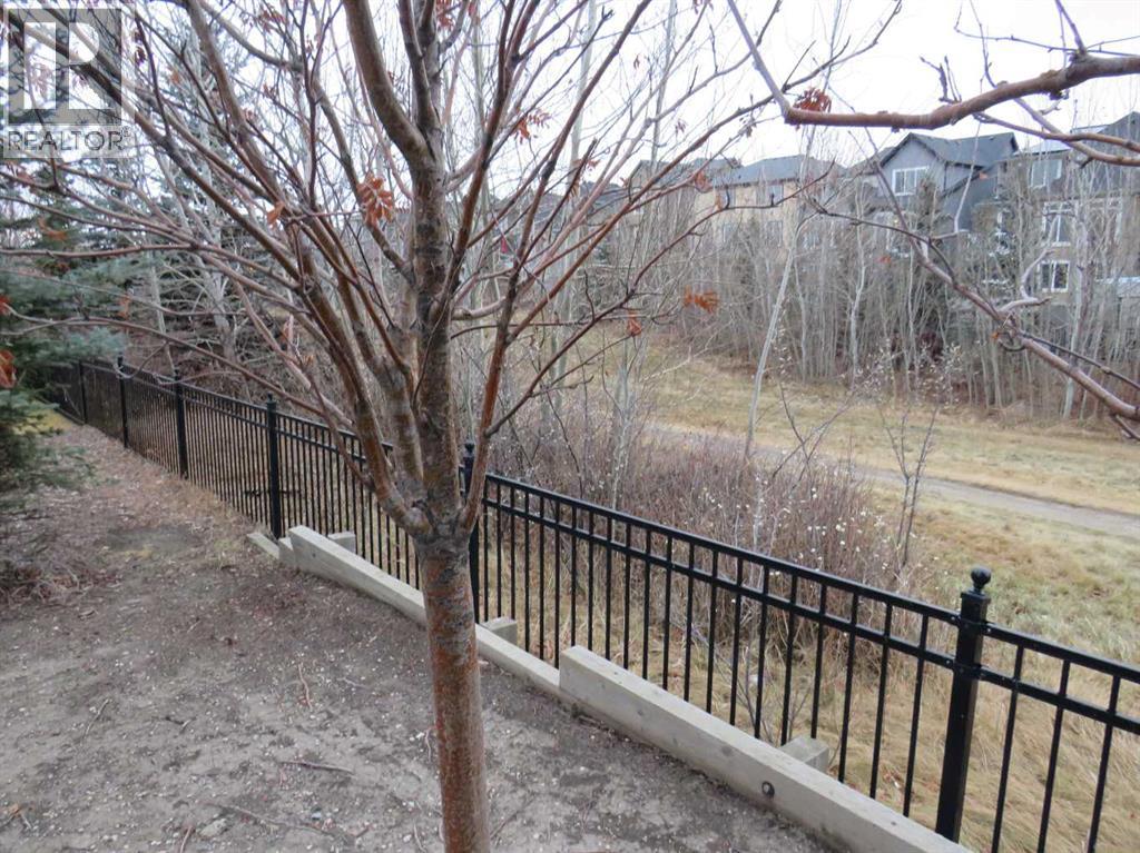 Single Family House for Sale in  Evansridge Park NW Evanston Calgary 