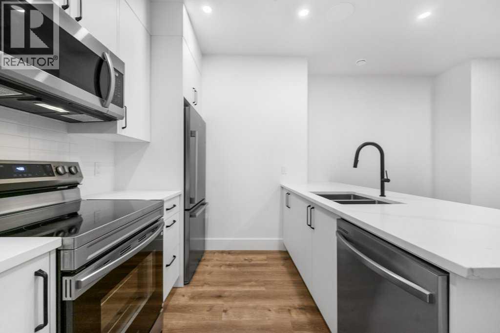 Single Family House for Sale in   Avenue NW Mount Pleasant Calgary 