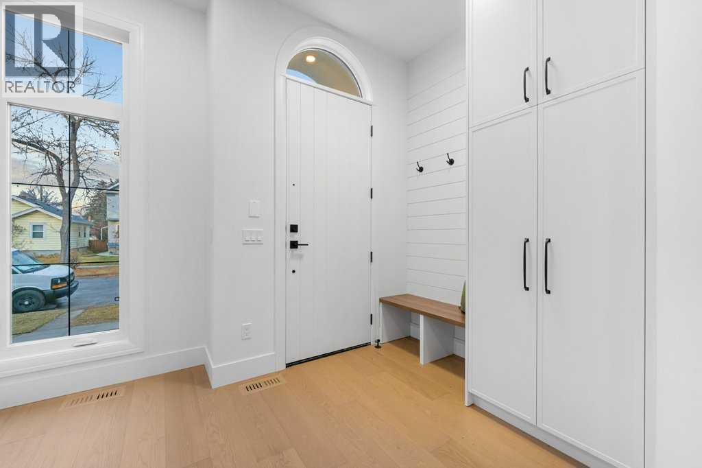 Single Family House for Sale in   Avenue NW Mount Pleasant Calgary 