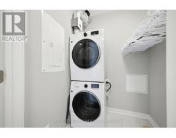 209 - 360 Deschatelets Avenue E, Ottawa, ON K1S5Y1 Photo 13