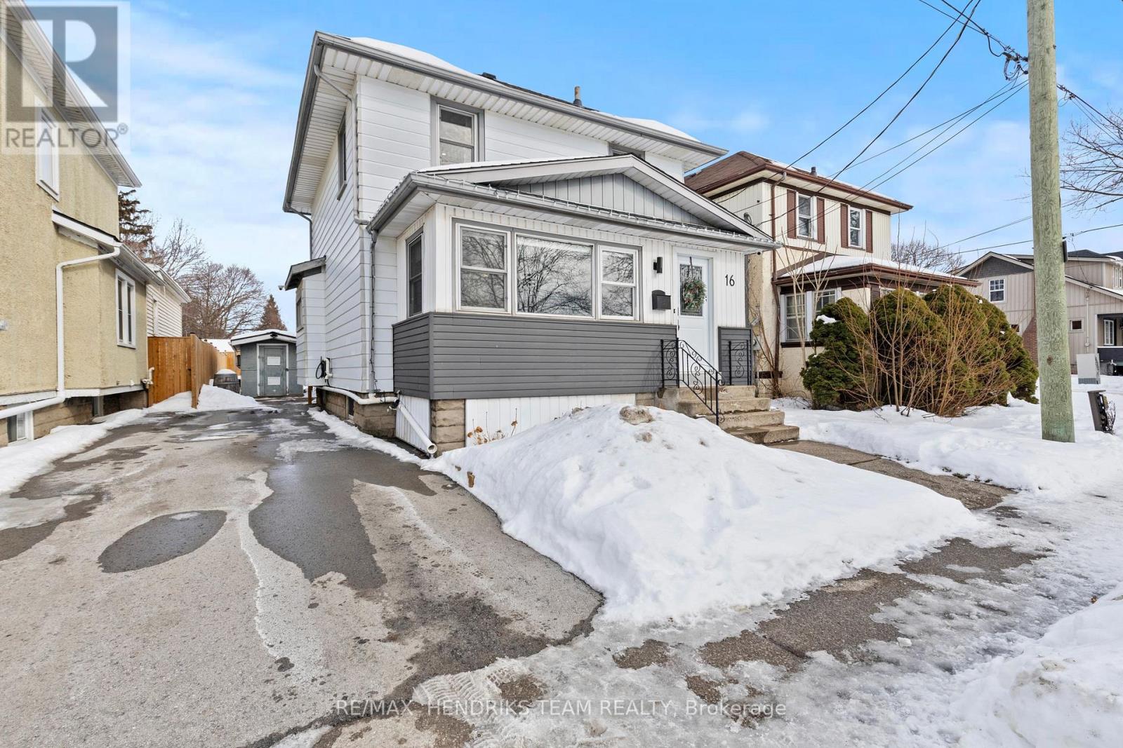 16 HAIG STREET - Photo 2 of 39, St. Catharines (Downtown), Ontario