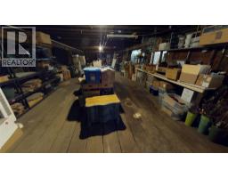 421c 2nd Avenue, Fernie, BC V0B1M0 Photo 32