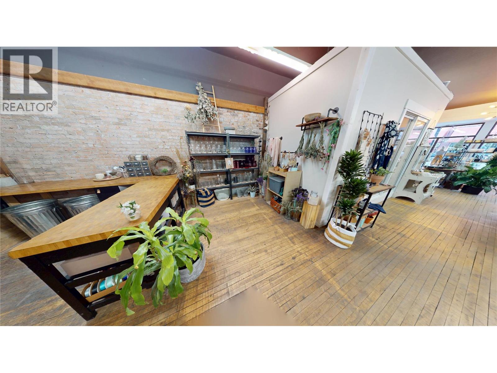 421C 2nd Avenue, Fernie