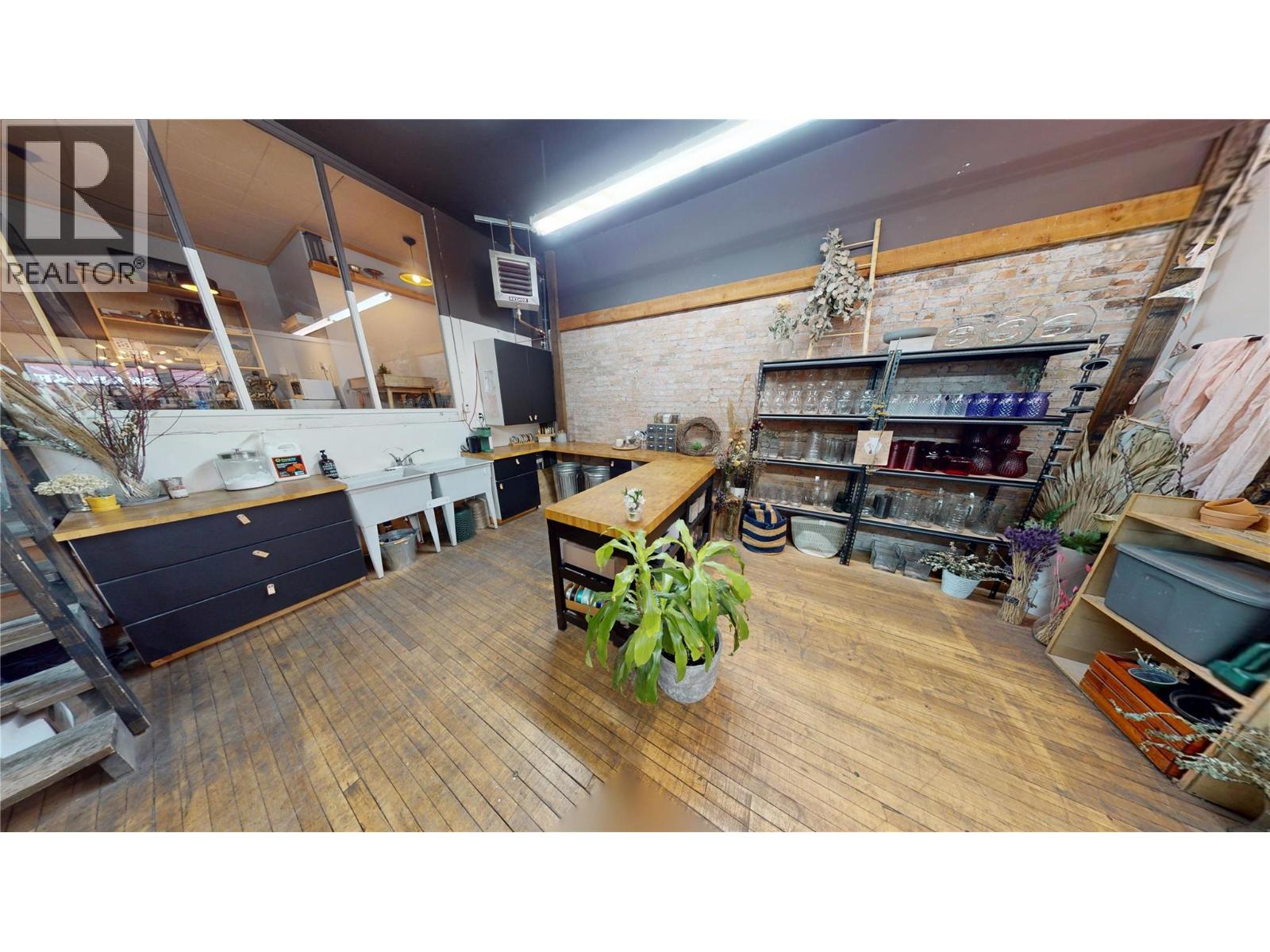 421C 2nd Avenue, Fernie