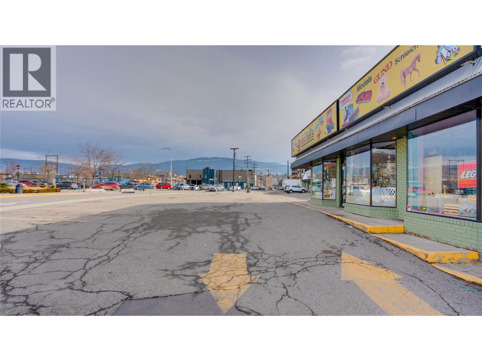  3416 Coldstream Avenue, Vernon