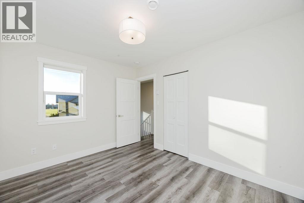 28 950 WOODSWORTH ROAD, Gibsons