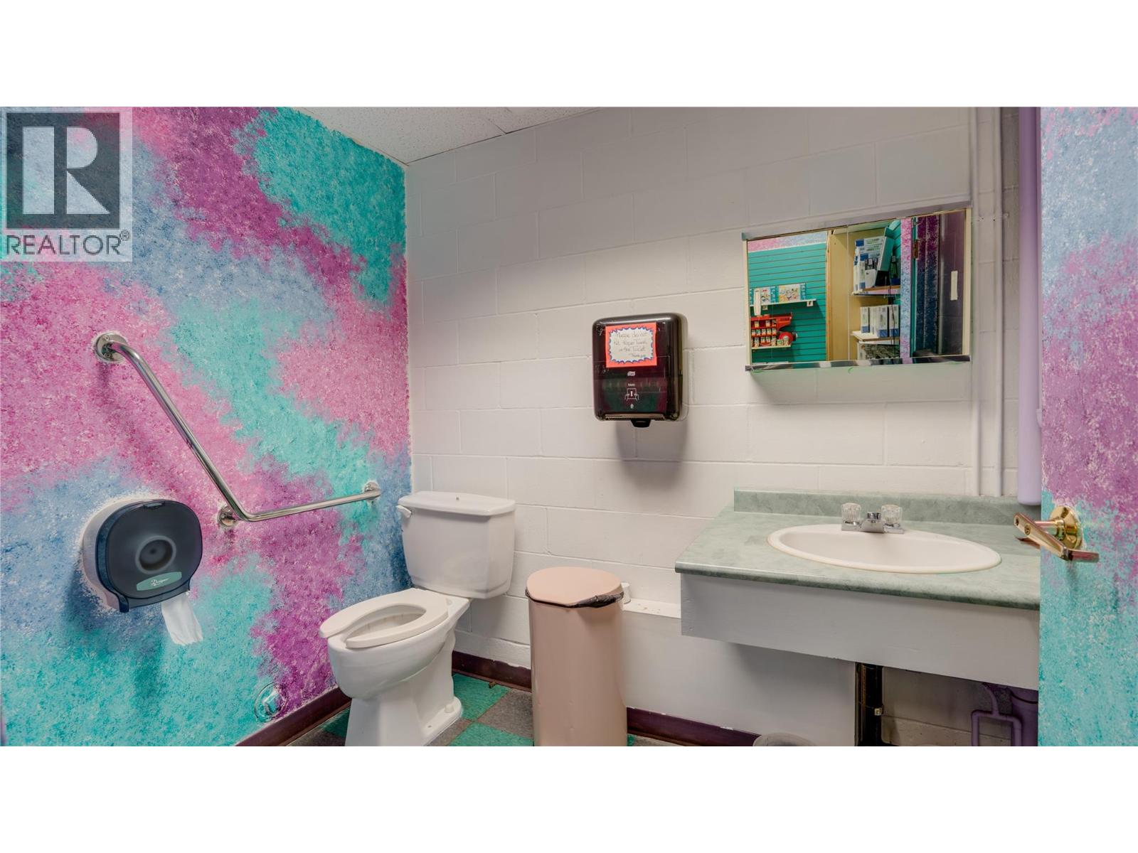  3416 Coldstream Avenue, Vernon