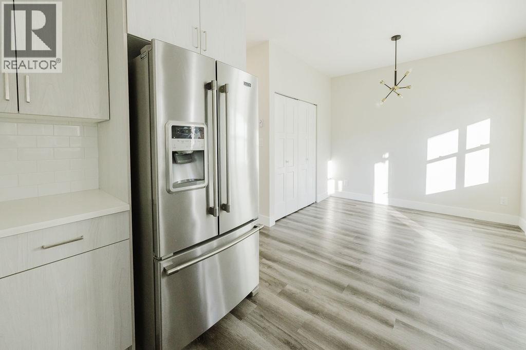 28 950 WOODSWORTH ROAD, Gibsons