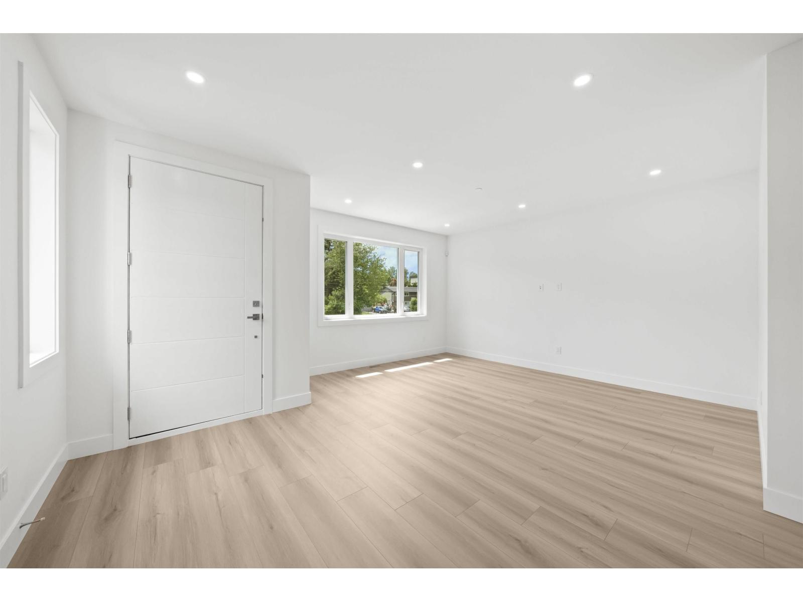 2 26725 FRASER HIGHWAY, Langley