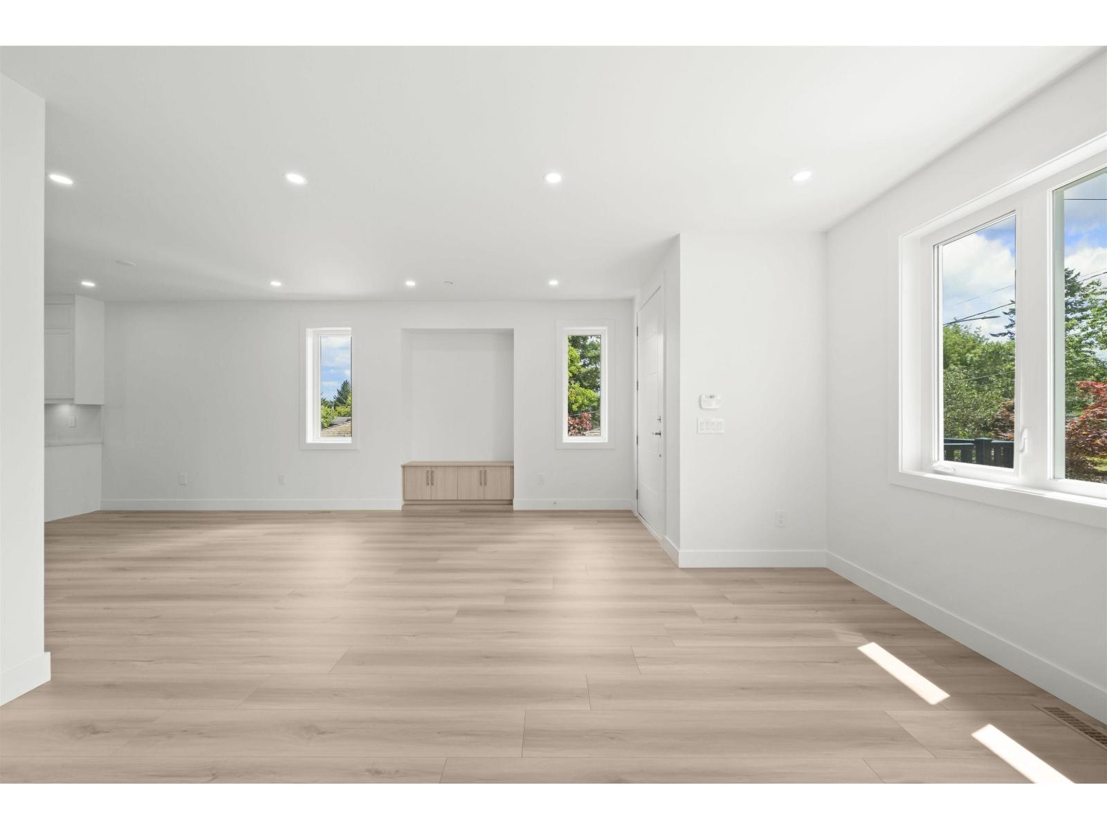 2 26725 FRASER HIGHWAY, Langley