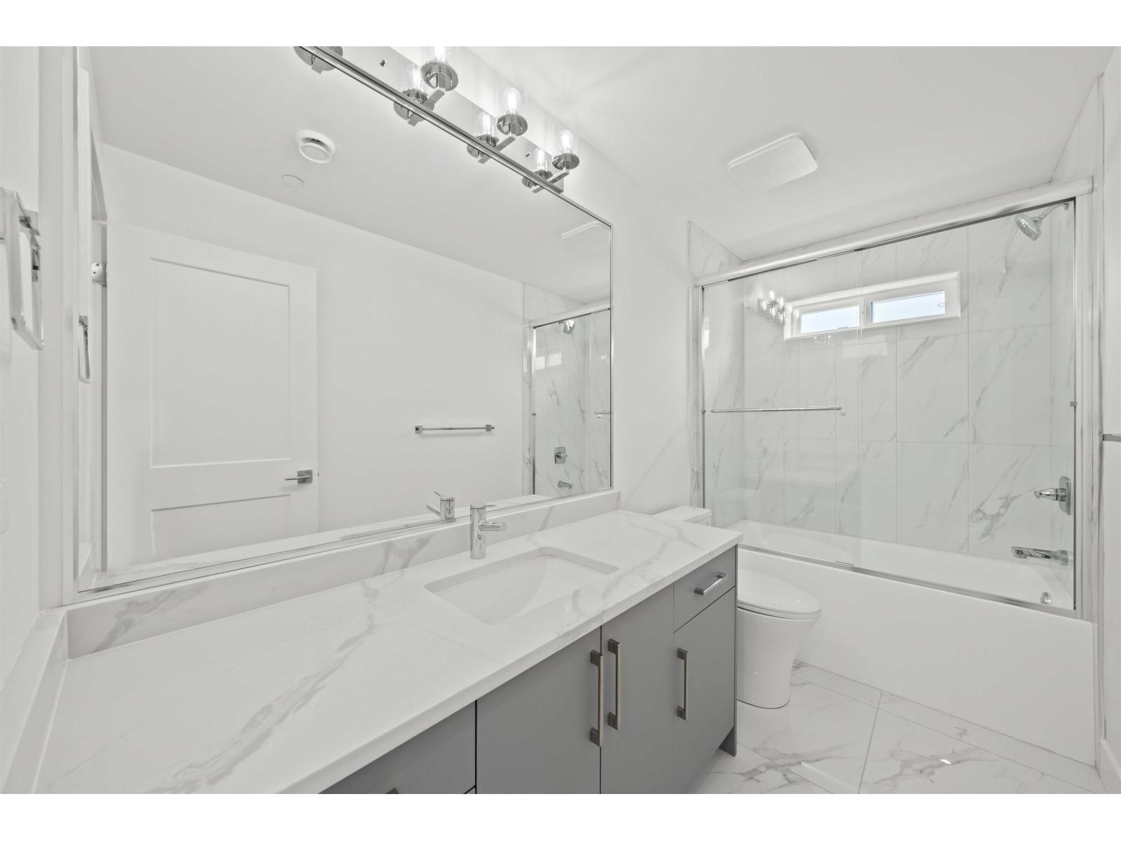 2 26725 FRASER HIGHWAY, Langley