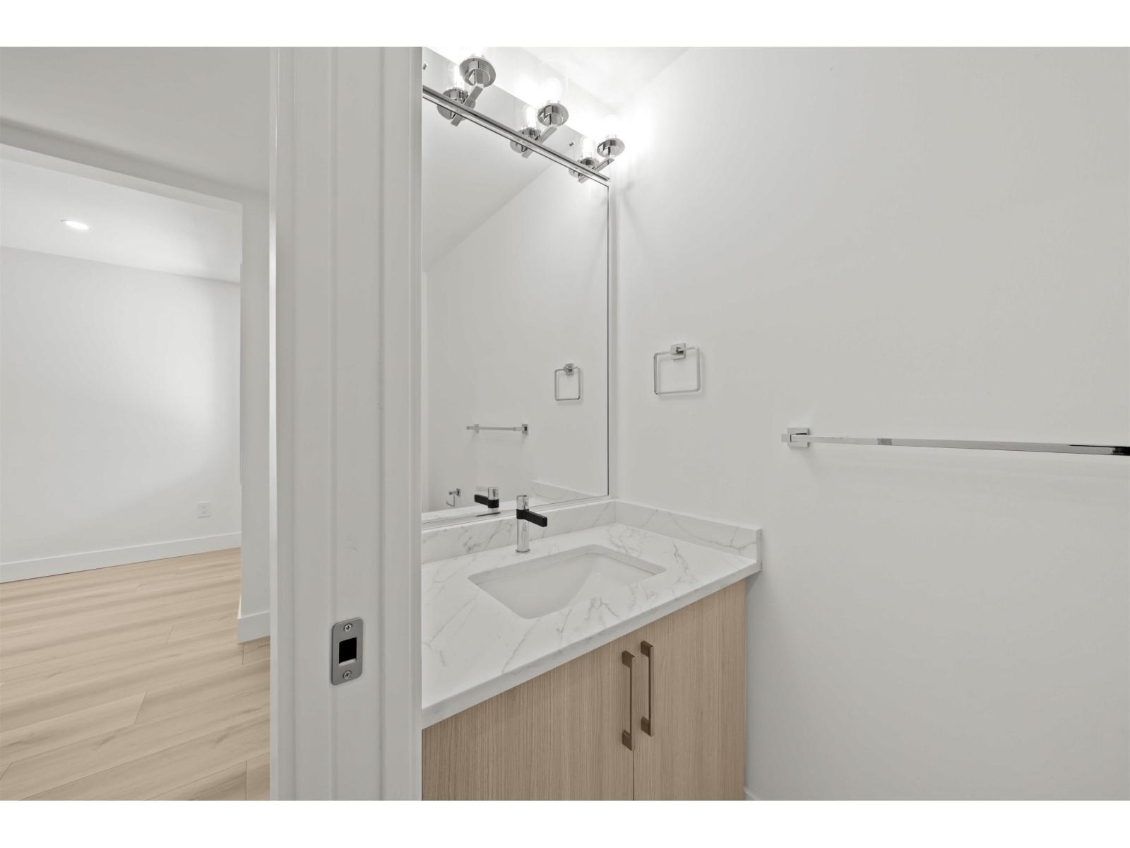 2 26725 FRASER HIGHWAY, Langley