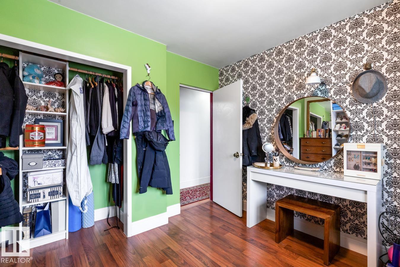 7708 78 AV NW, Edmonton