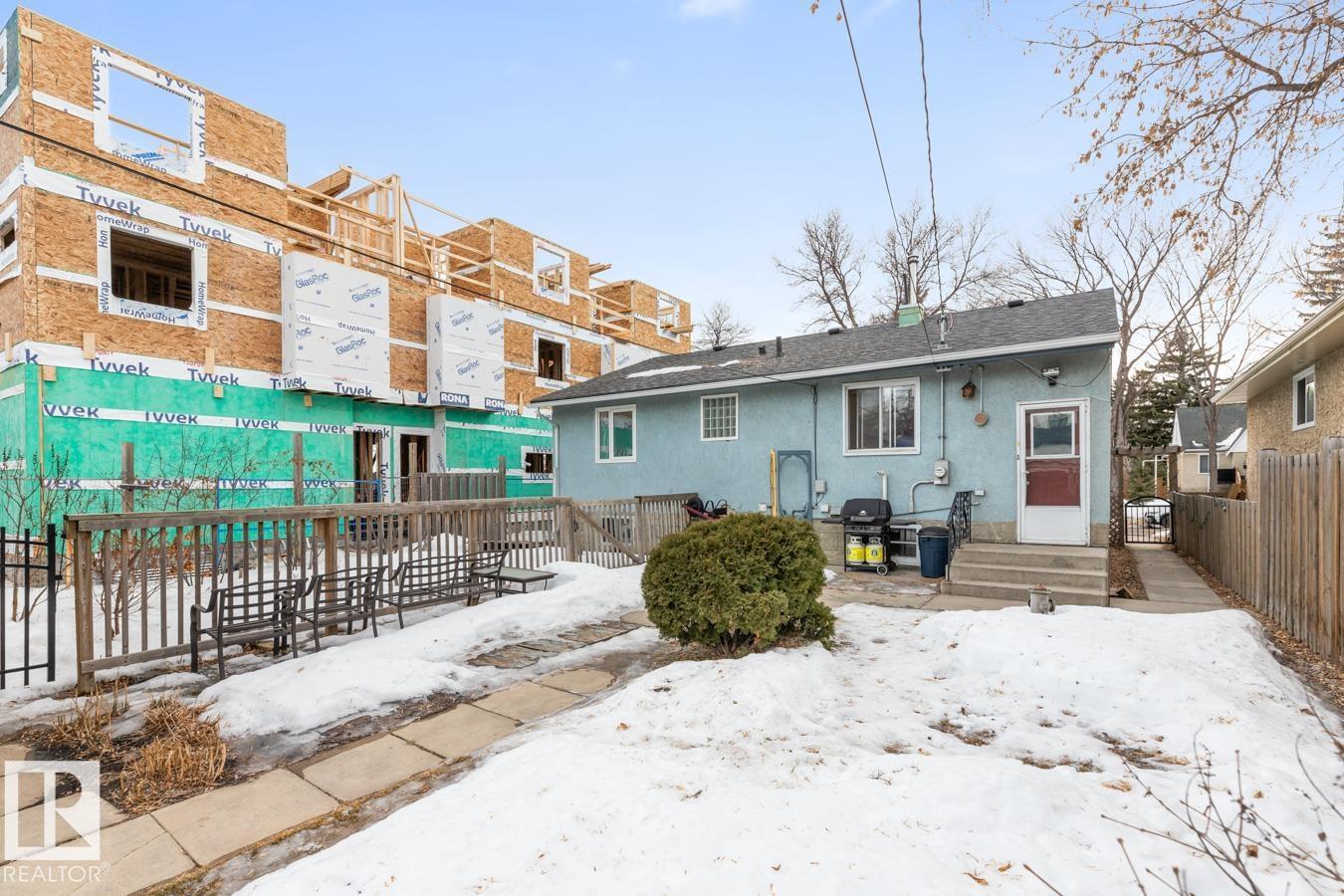 7708 78 AV NW, Edmonton