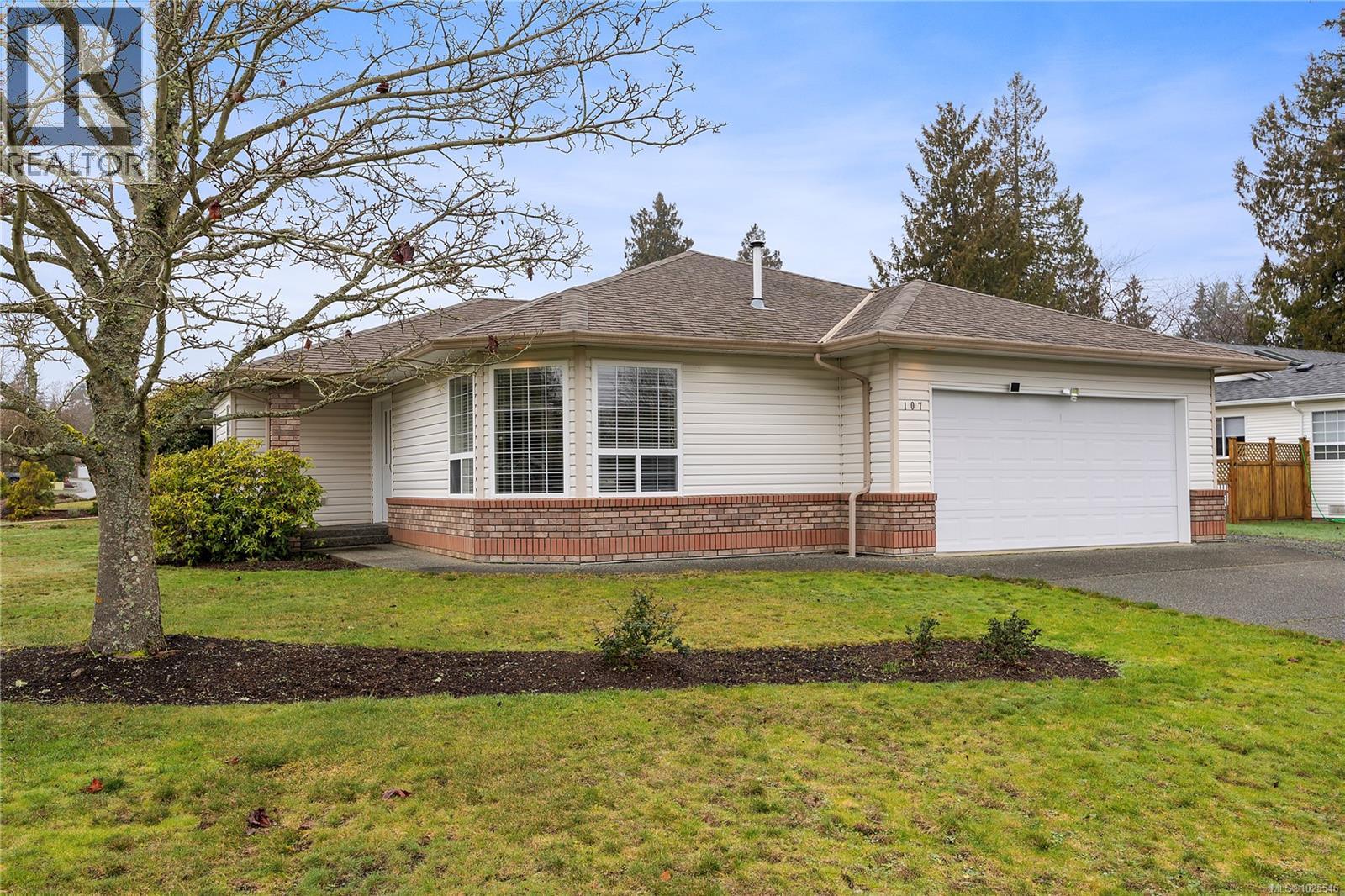 107 Acacia St S, Parksville