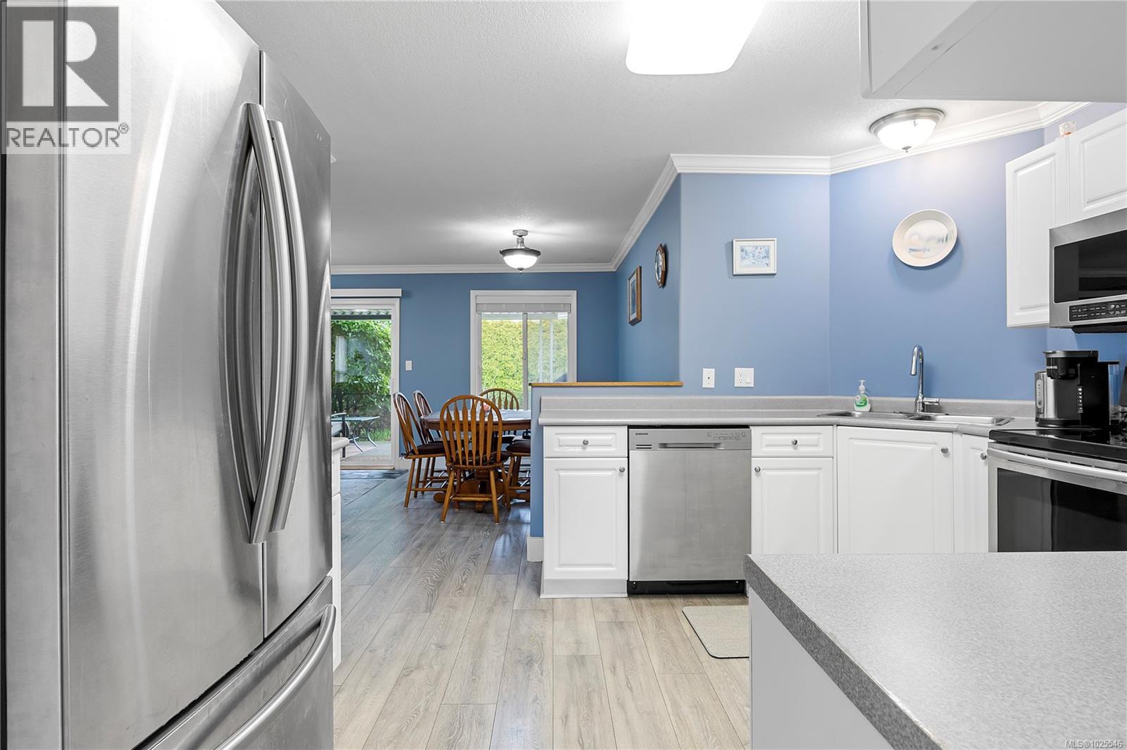 107 Acacia St S, Parksville