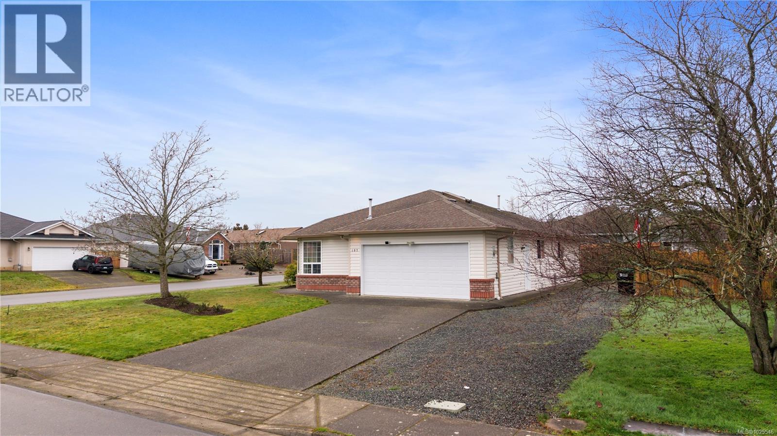 107 Acacia St S, Parksville