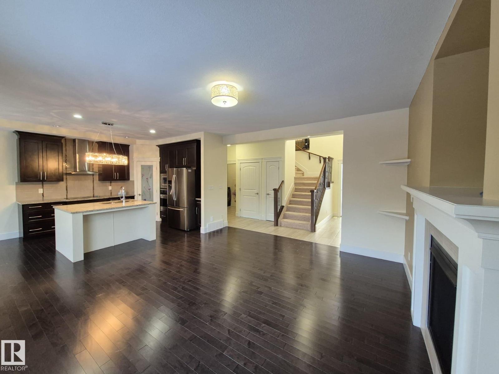 1737 52A ST SW, Edmonton