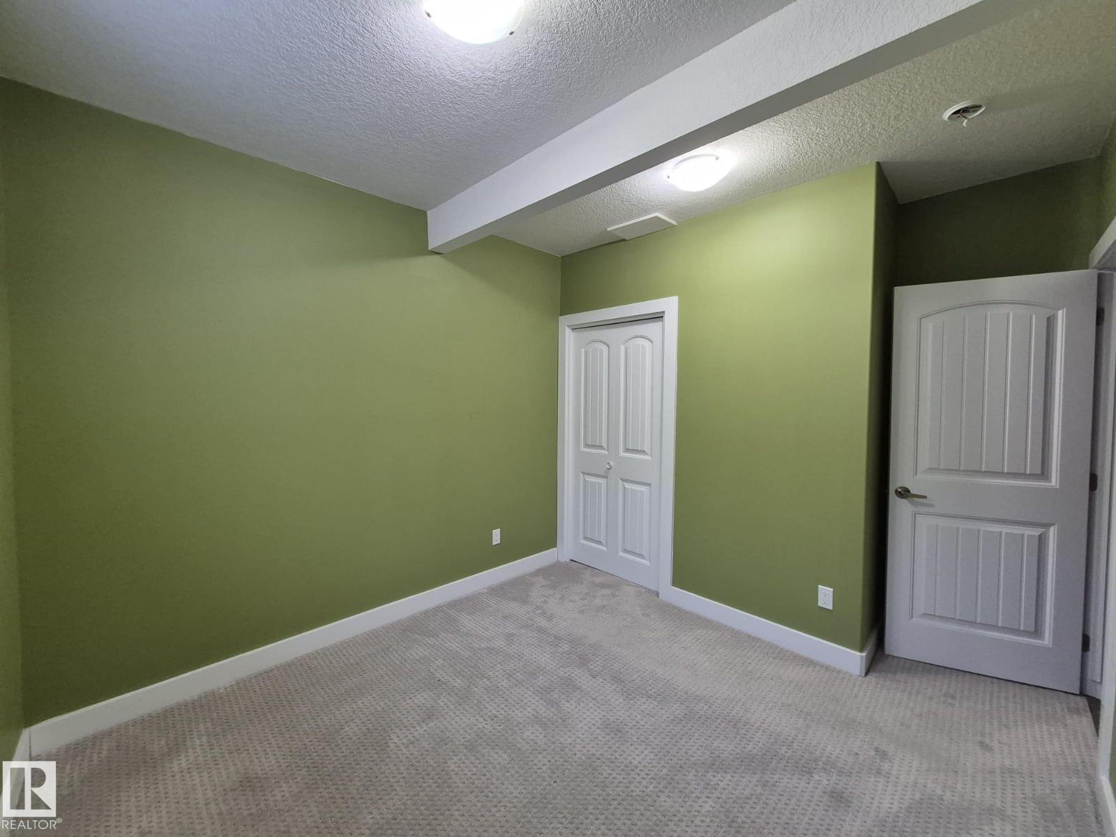 1737 52A ST SW, Edmonton