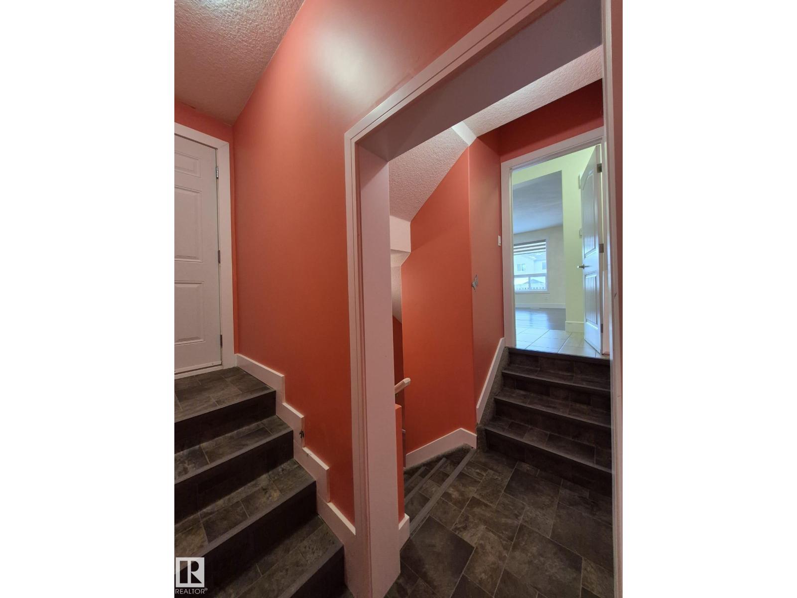 1737 52A ST SW, Edmonton