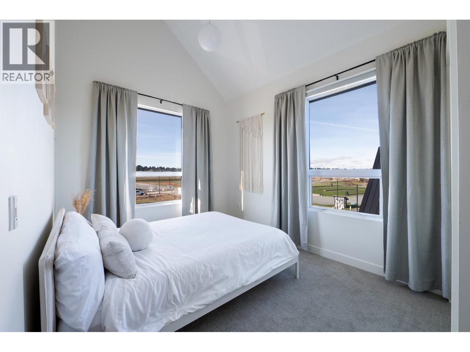 #19-6340 MARKET Avenue, Delta