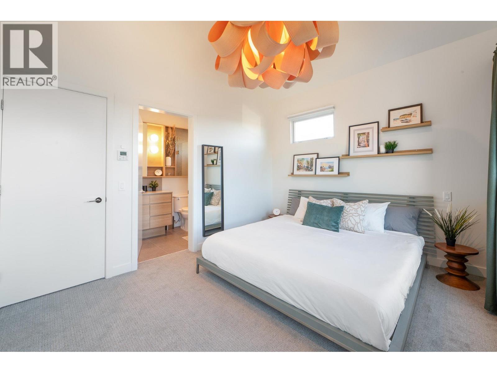 #19-6340 MARKET Avenue, Delta