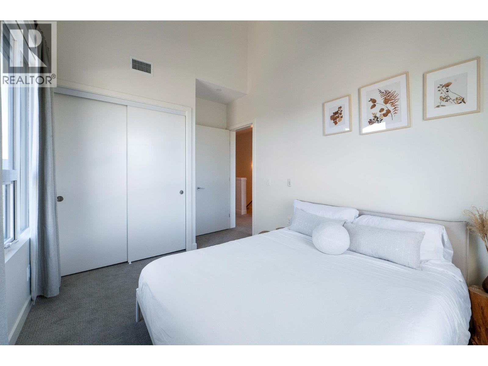 #19-6340 MARKET Avenue, Delta