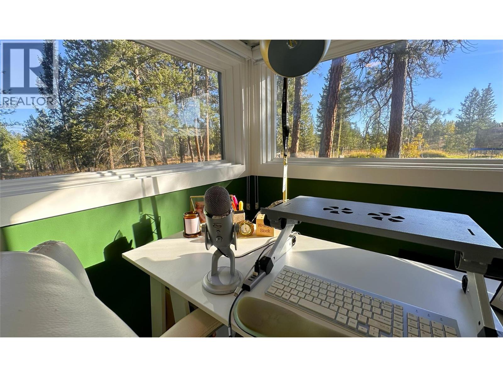 7502 Highway 95A, Kimberley